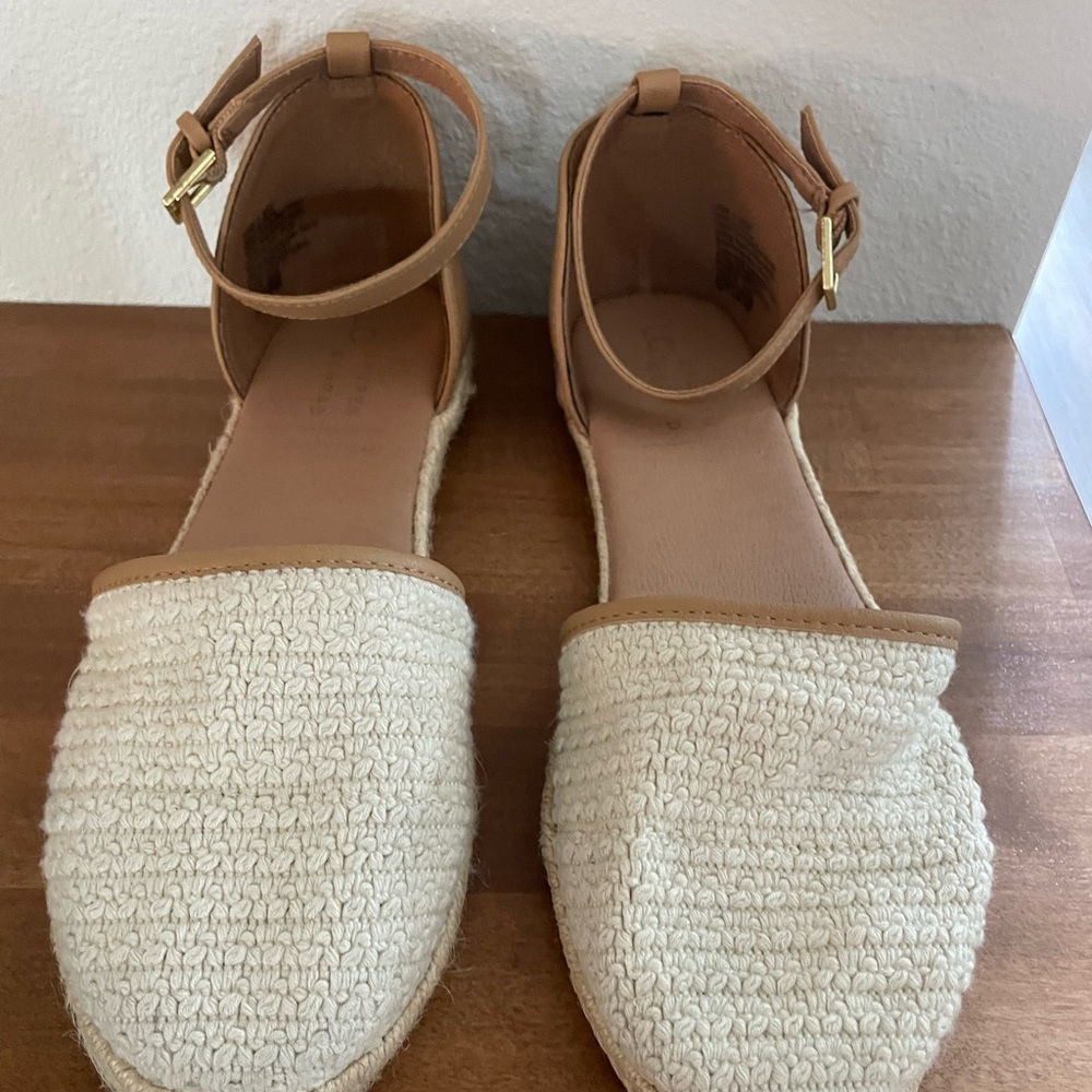 Lauren Conrad Sandles
